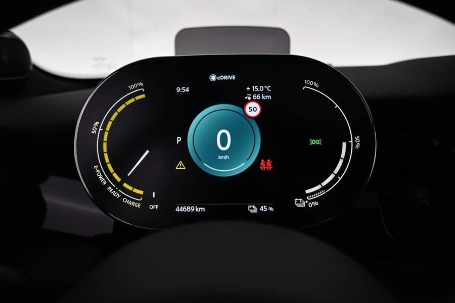 Mini Hatchback vaihtoauto