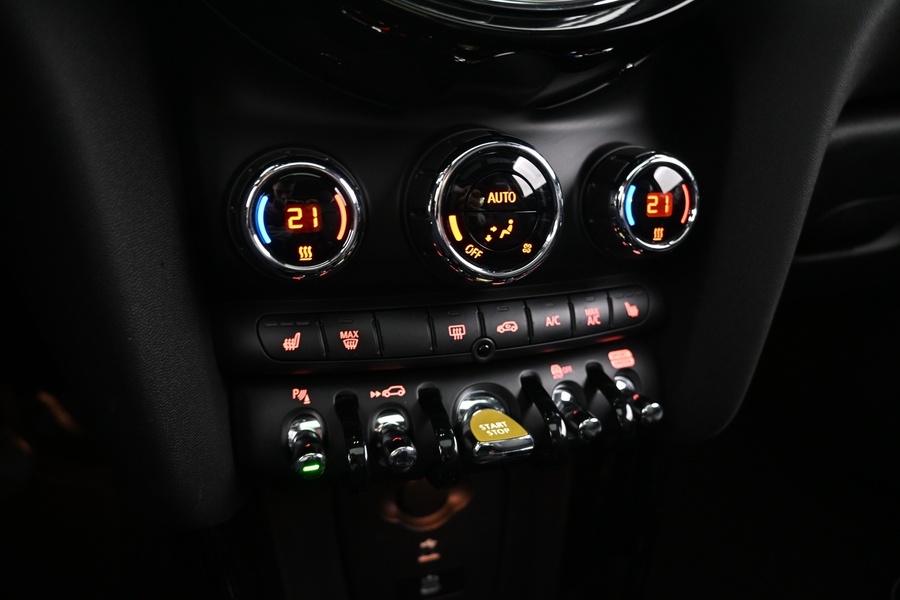 Mini Hatchback vaihtoauto