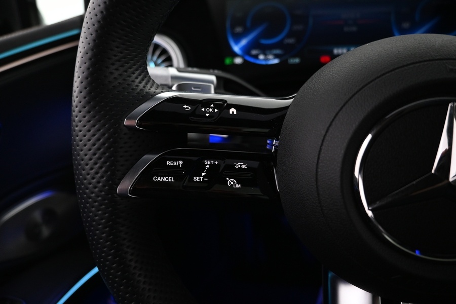 Mercedes-Benz EQS vaihtoauto