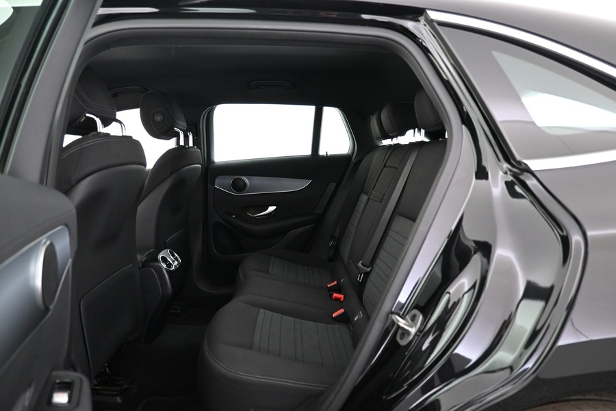 Mercedes-Benz EQC vaihtoauto