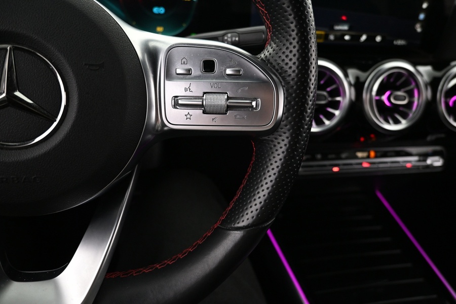 Mercedes-Benz EQA vaihtoauto