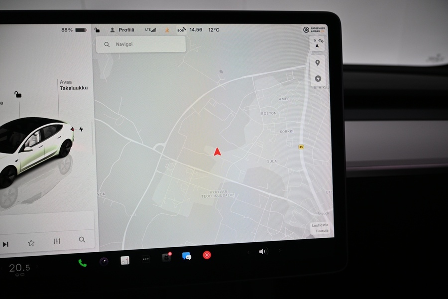 Tesla Model 3 vaihtoauto