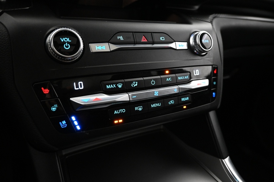 Ford USA Explorer vaihtoauto