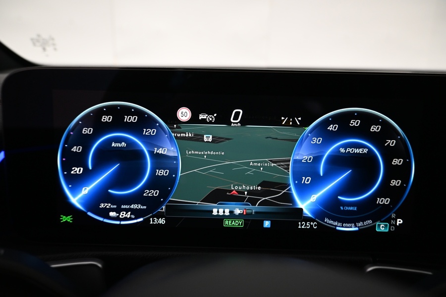 Mercedes-Benz EQB vaihtoauto