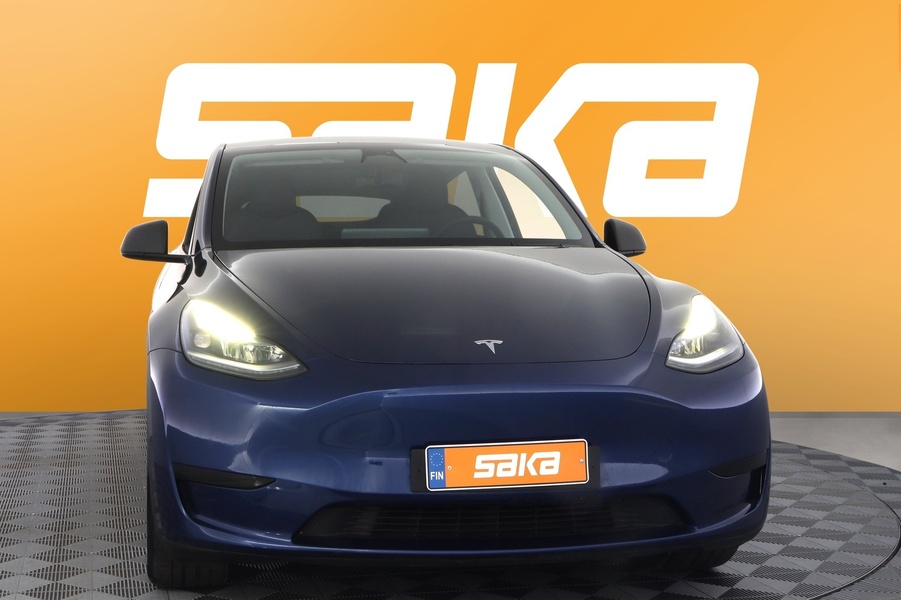 Tesla Model Y vaihtoauto