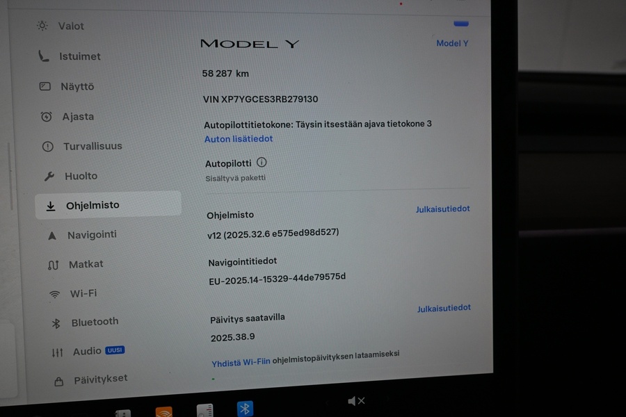 Tesla Model Y vaihtoauto