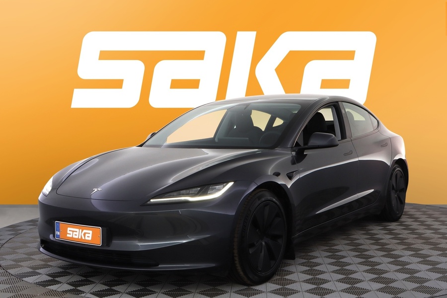 Tesla Model 3 vaihtoauto