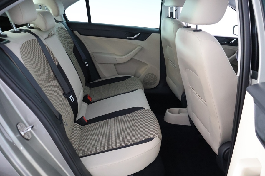 Skoda Rapid vaihtoauto