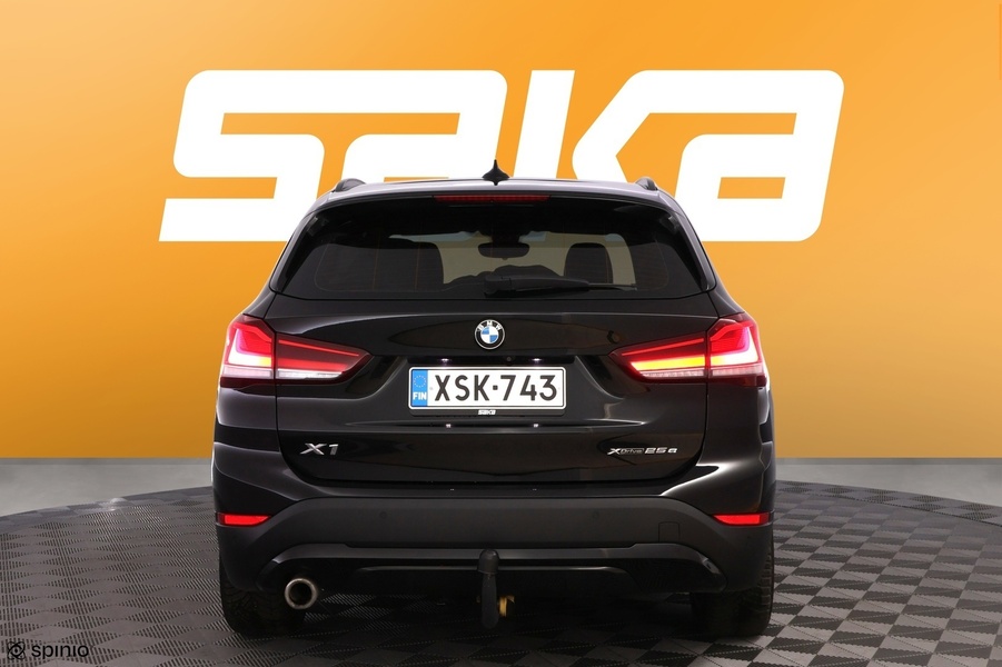 BMW X1 vaihtoauto