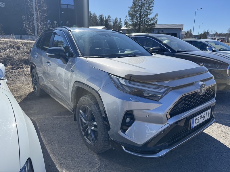 Toyota RAV4 vaihtoauto