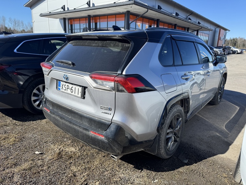 Toyota RAV4 vaihtoauto