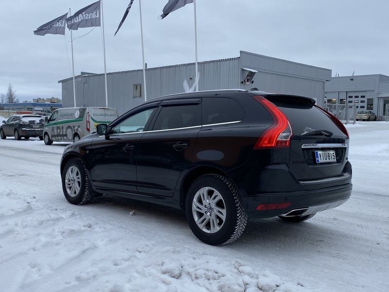 Volvo XC60 vaihtoauto