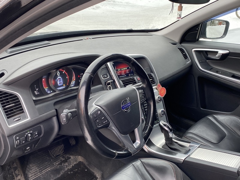 Volvo XC60 vaihtoauto