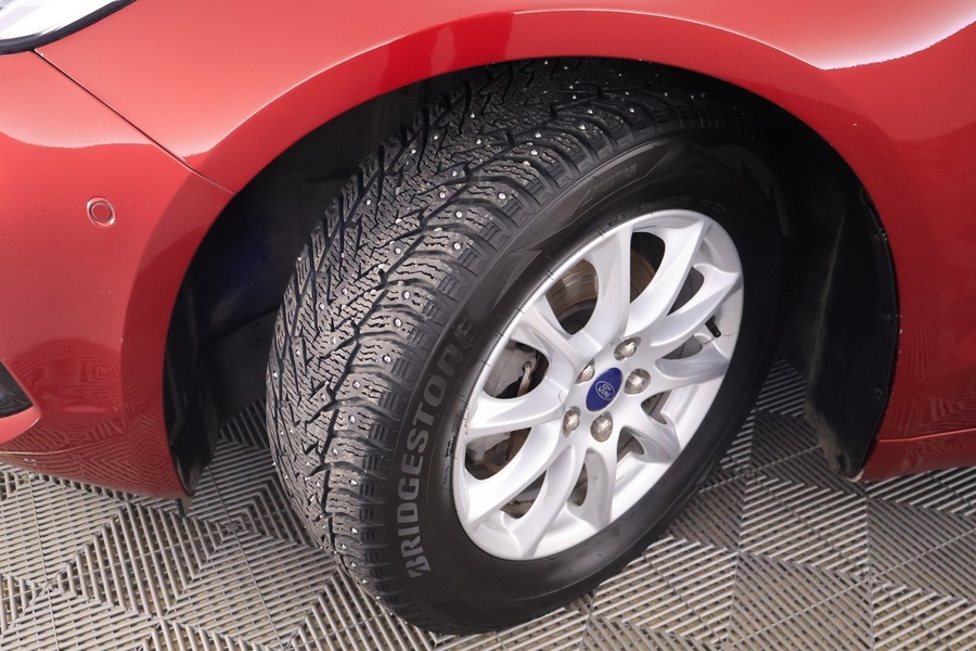 Ford Mondeo vaihtoauto