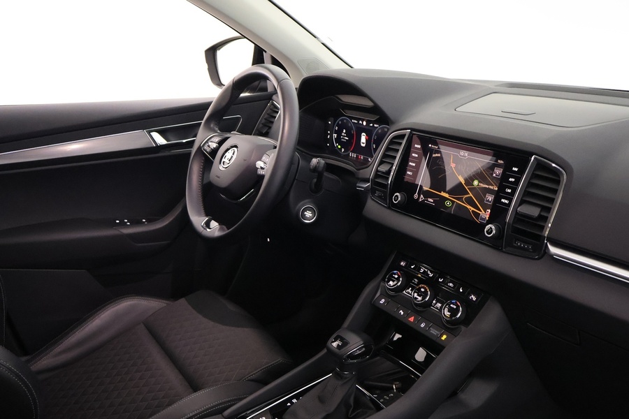 Skoda Karoq vaihtoauto