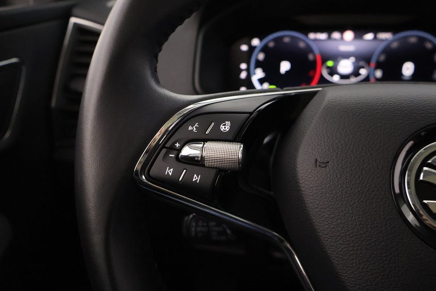 Skoda Karoq vaihtoauto