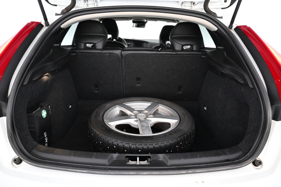 Volvo V40 vaihtoauto