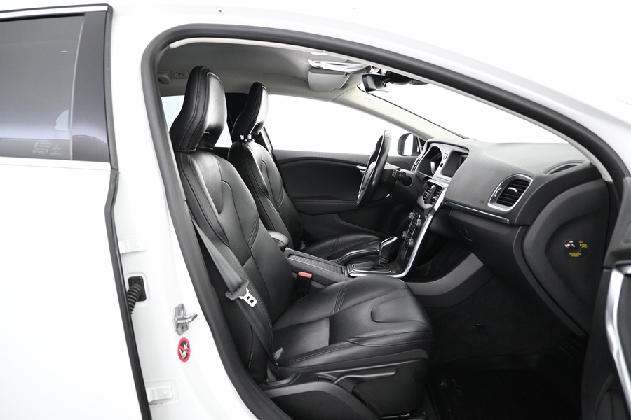 Volvo V40 vaihtoauto