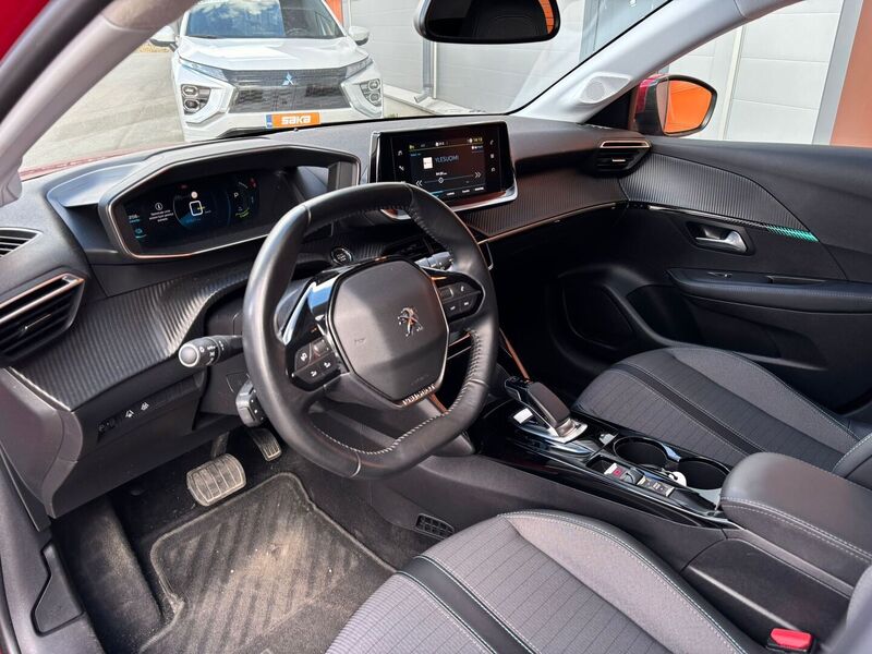 Peugeot e-208 vaihtoauto