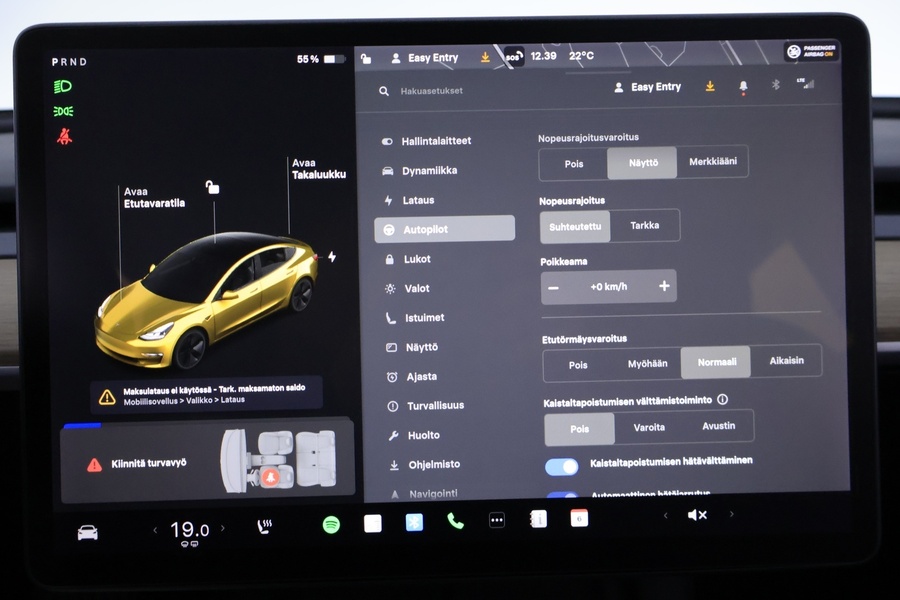Tesla Model 3 vaihtoauto