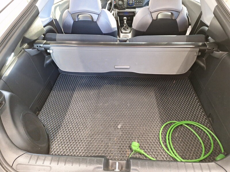 Honda CR-Z vaihtoauto