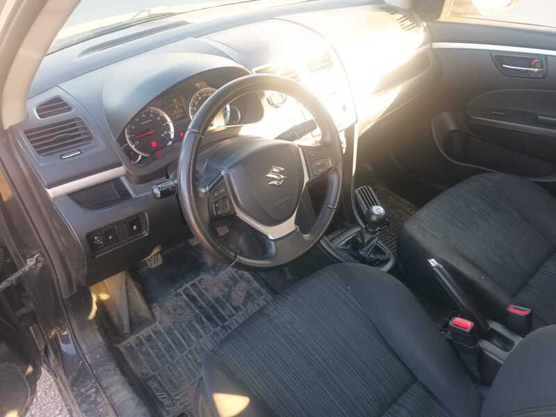 Suzuki Swift vaihtoauto