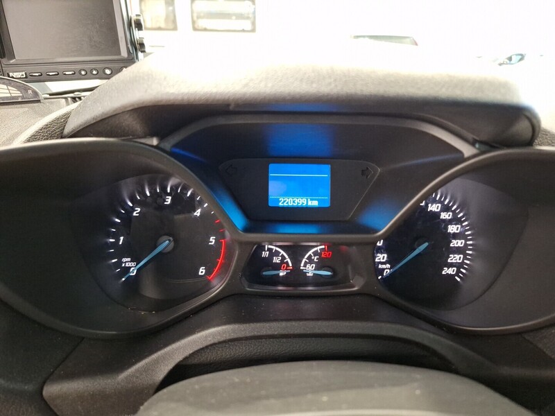 Ford Transit Connect vaihtoauto