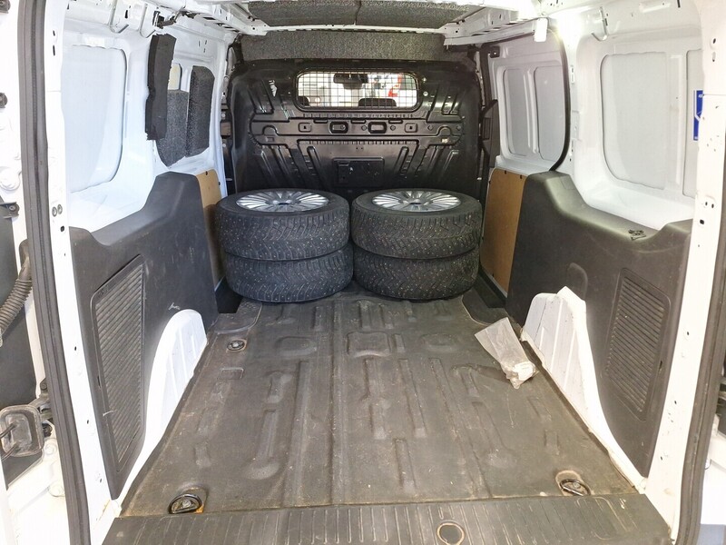 Ford Transit Connect vaihtoauto