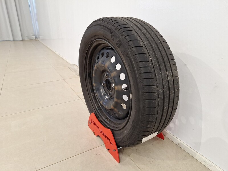 Nissan Micra vaihtoauto