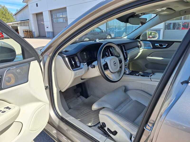 Volvo V60 vaihtoauto