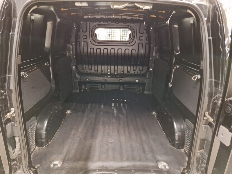 Nissan NV200 vaihtoauto