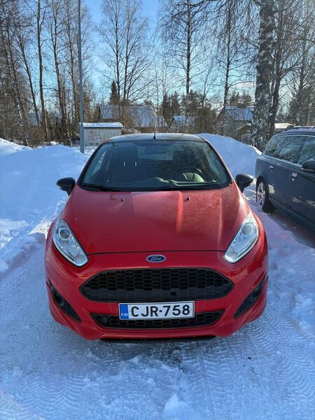 Ford Fiesta vaihtoauto