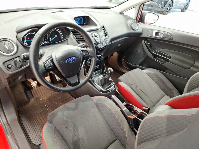 Ford Fiesta vaihtoauto