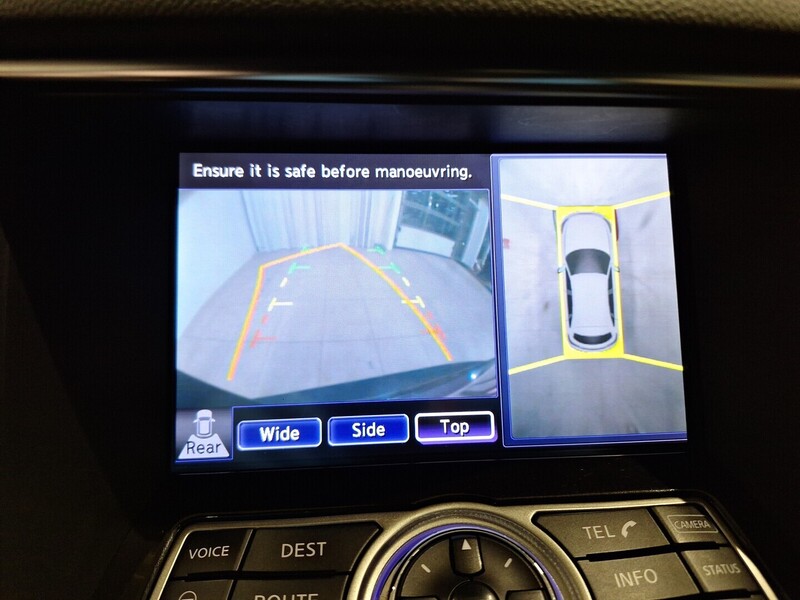 Infiniti FX30d vaihtoauto