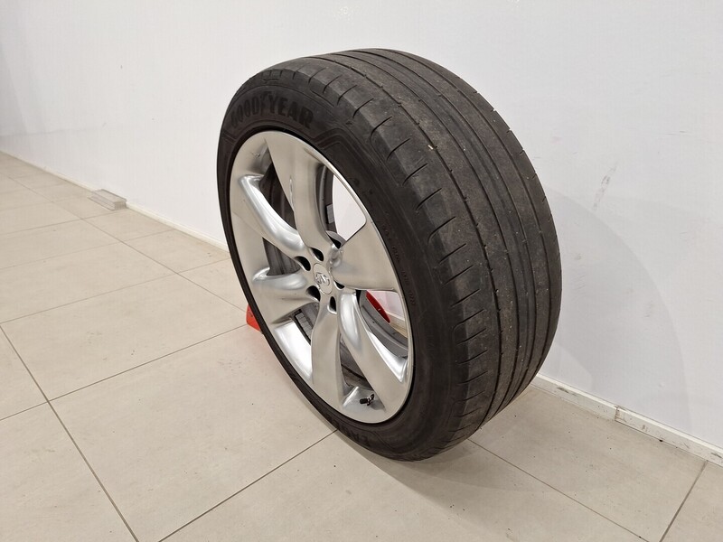 Infiniti FX30d vaihtoauto