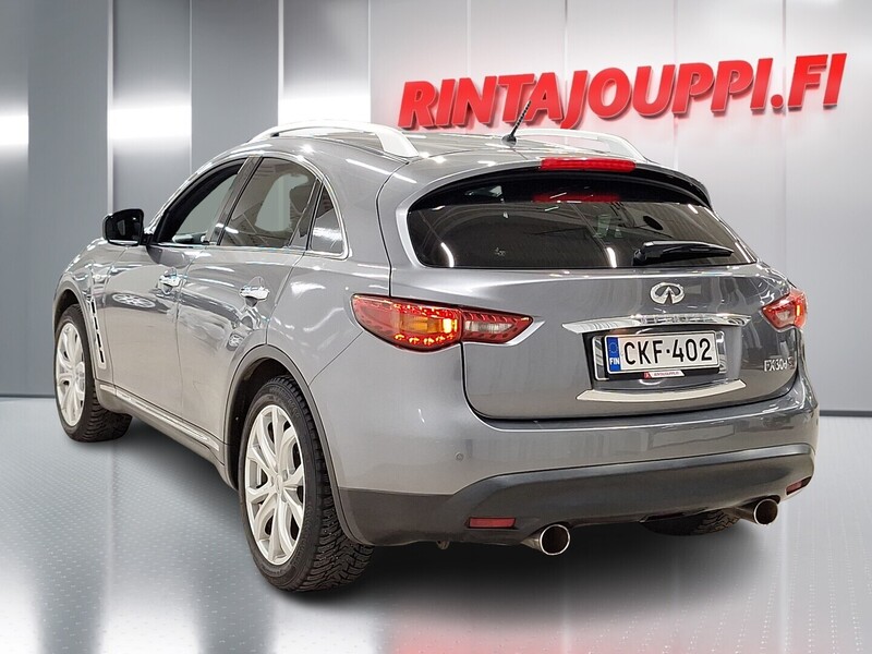Infiniti FX30d vaihtoauto