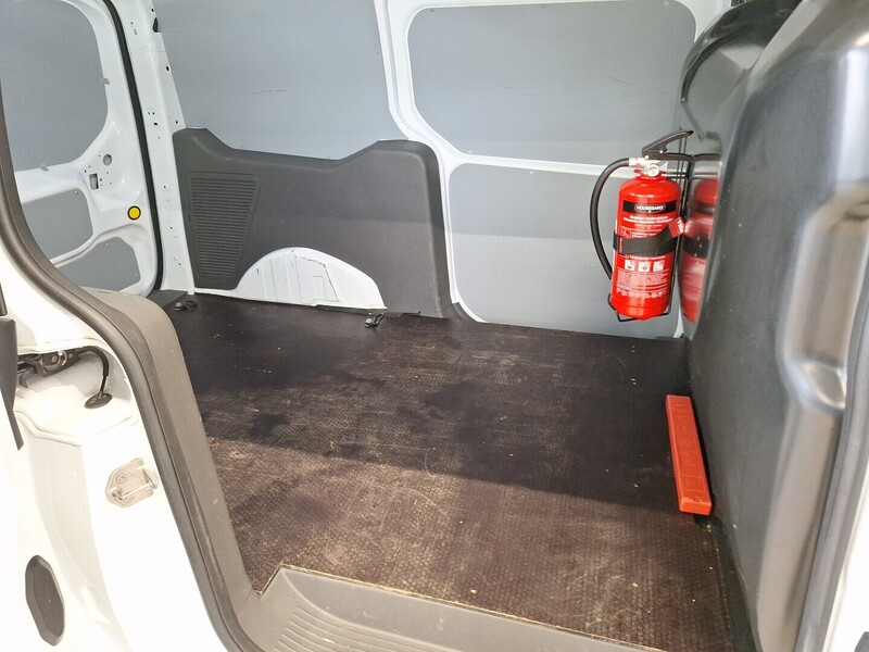 Ford Transit Connect vaihtoauto