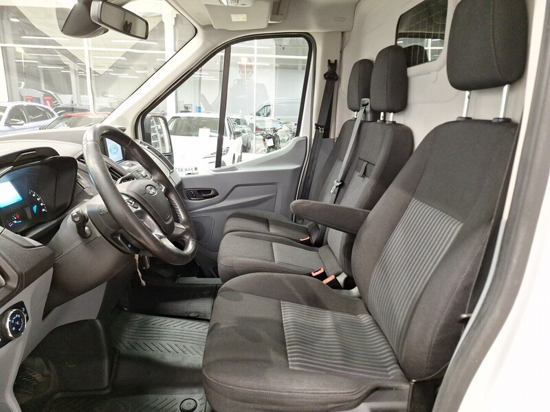 Ford Transit Custom vaihtoauto