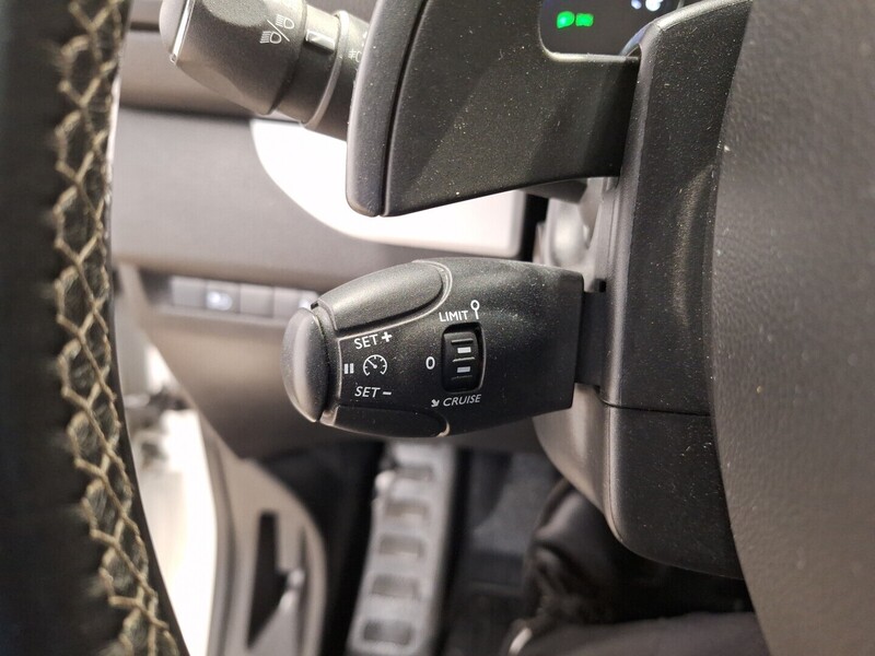 Toyota Proace Verso vaihtoauto