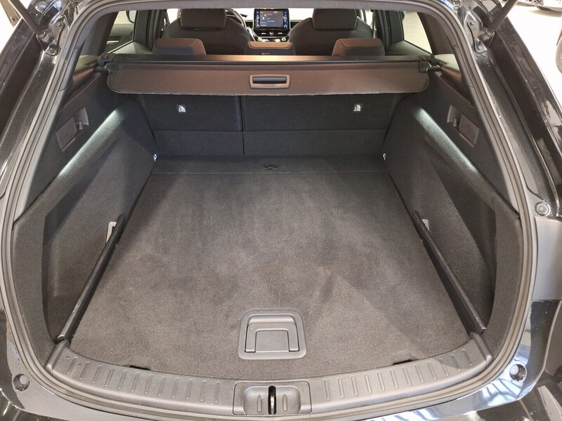 Suzuki Swace vaihtoauto