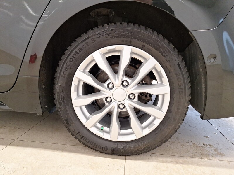 Suzuki Swace vaihtoauto