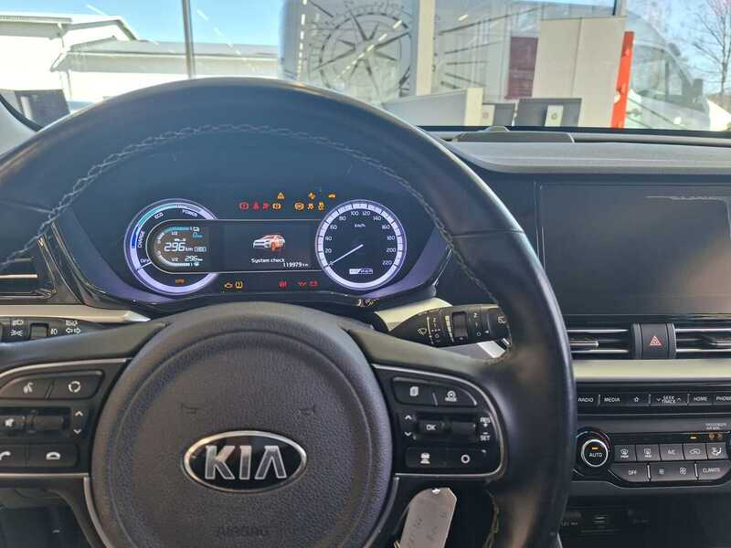Kia Niro plug-in vaihtoauto