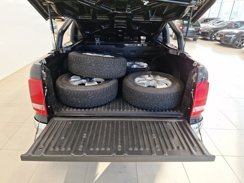 Volkswagen Amarok vaihtoauto