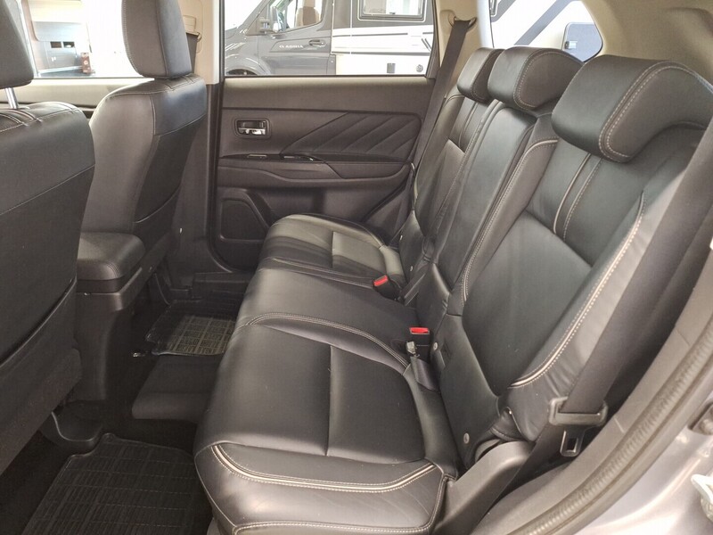 Mitsubishi Outlander PHEV vaihtoauto