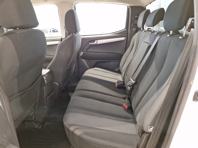 Isuzu D-Max vaihtoauto