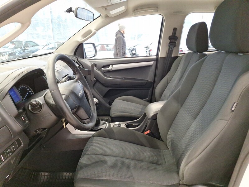 Isuzu D-Max vaihtoauto