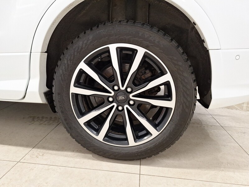 Ford Kuga vaihtoauto