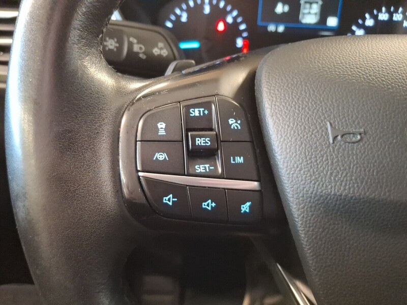 Ford Kuga vaihtoauto