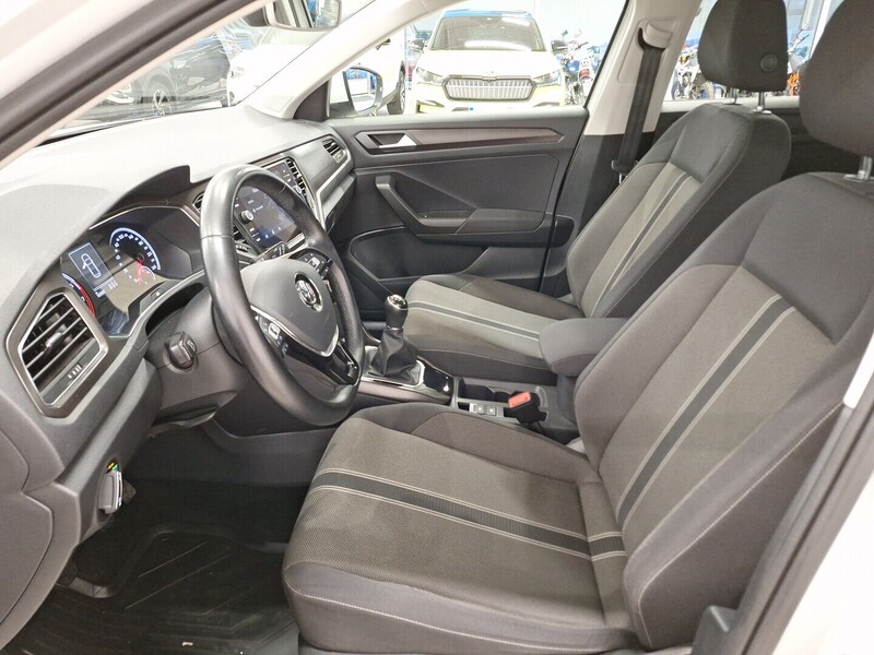 Volkswagen T-Roc vaihtoauto