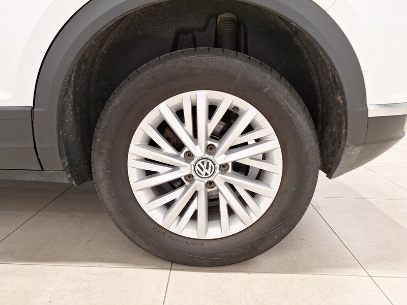 Volkswagen T-Roc vaihtoauto